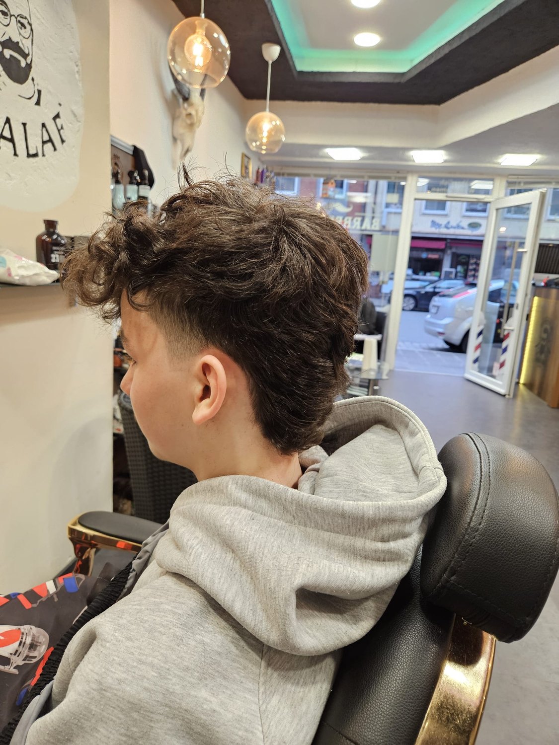 BARBER SHOP by Khalaf